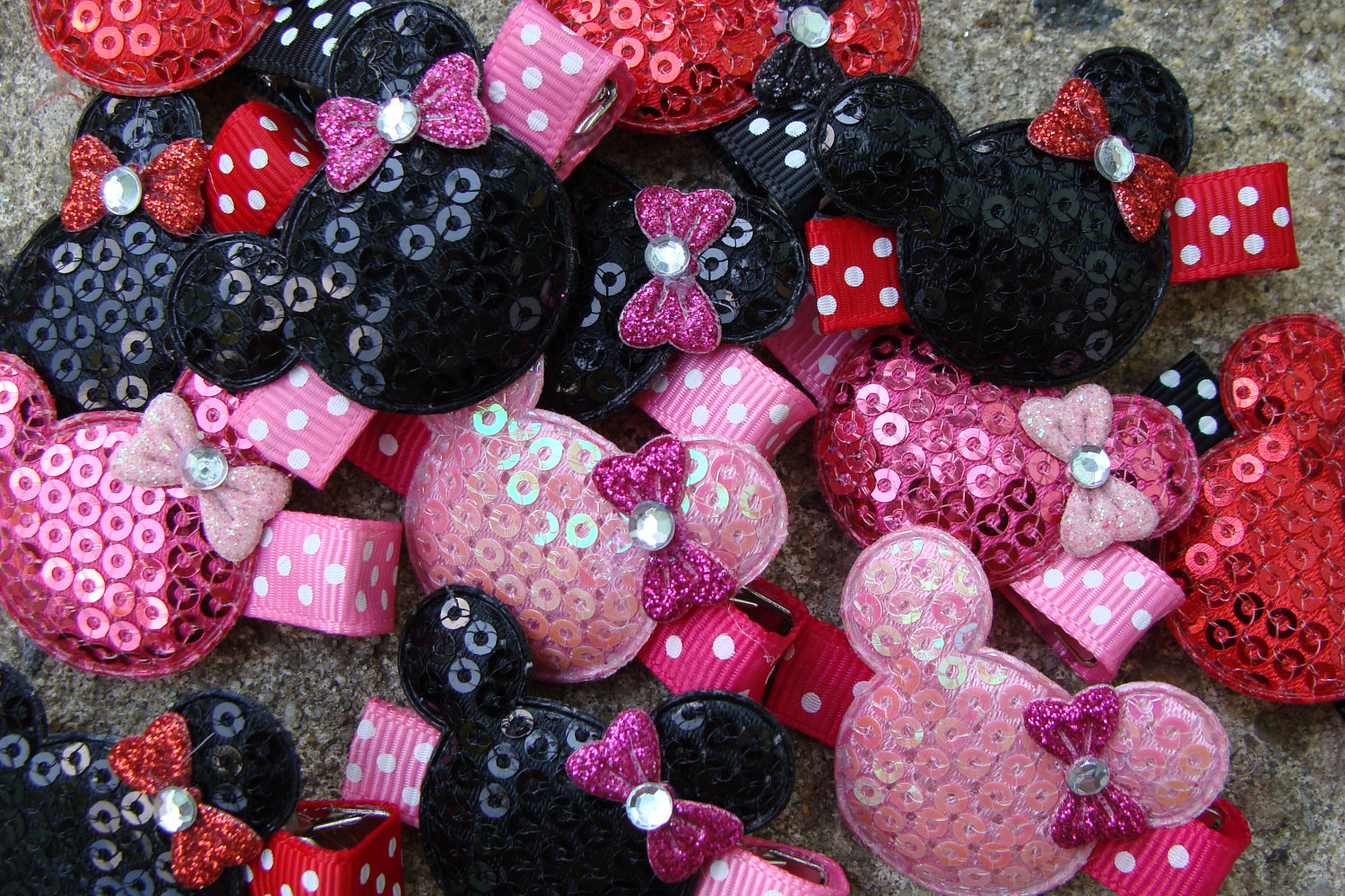 20 Minnie Mouse Birthday Favo - Minnie Mouse Hair Clips