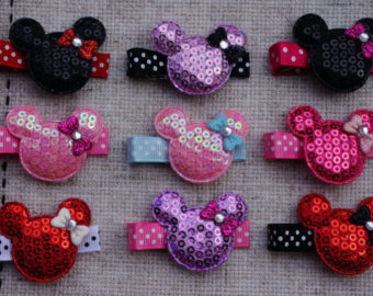 5 Minnie Mouse Birthday Favor hair clips Minnie Mouse Hair Clip - YOU CHOOSE COLOR - Hair Clips - Toddler Hair Clip - Clip