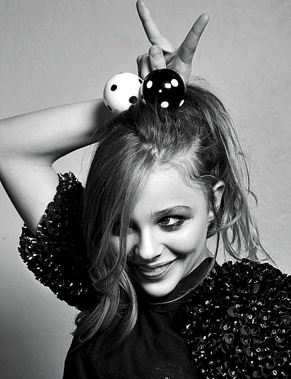 Awesome picture of Chloe Grac - Chloe Grace Moretz Clipart