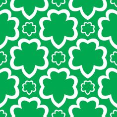 girl scouts large and small open trefoil green background design
