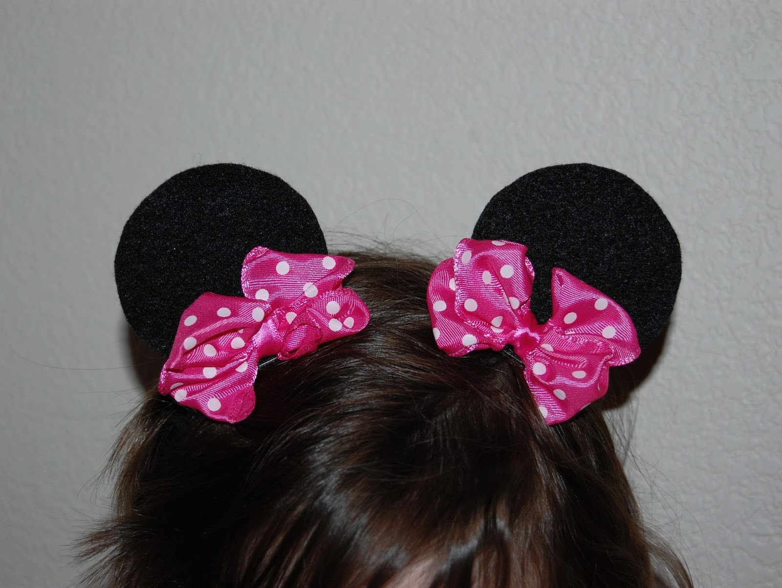 Tutorial: Minnie Mouse Ear Hair Clips